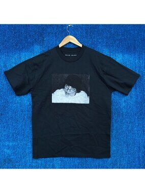 Billie Eilish “Birds of a Feather” Graphic T-Shirt Size Large